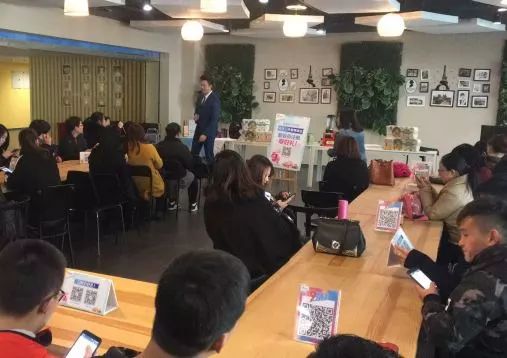 能看能吃还能玩,亲身体验咱们身边的电视节目制作神秘地带